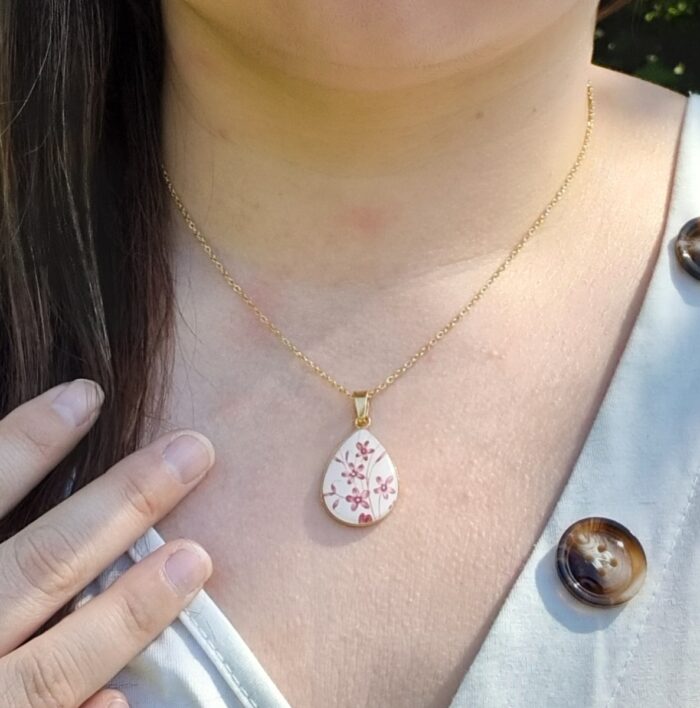Collier goutte doré Clotilde