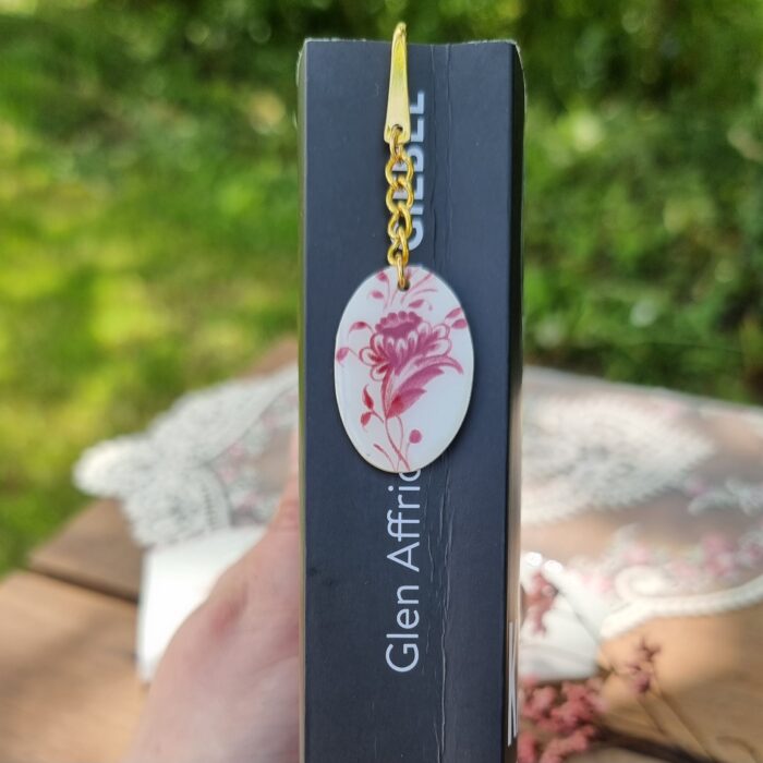 Marque page ovale Clotilde