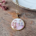 Collier assiette ancienne