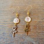 Boucles d’oreilles dorées assiette ancienne – Dentelle d’Automne