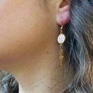Boucles d’oreilles dorées assiette ancienne – Dentelle d’Automne – Image 2