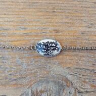 Bracelet argenté à fleurs noires – Dentelle d’Encre