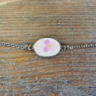 Bracelet argenté fleurs roses en assiette ancienne – Douceur de Printemps