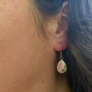 Boucles d’oreilles goutte fleurs roses – Douceur de Printemps – Image 2