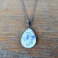 Collier argenté Brume de Lilas – Assiette ancienne
