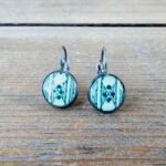 Boucles d'oreilles dormeuses Brume Verte – Assiette ancienne