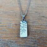 Collier argenté Délicatesse Végétale – Assiette ancienne