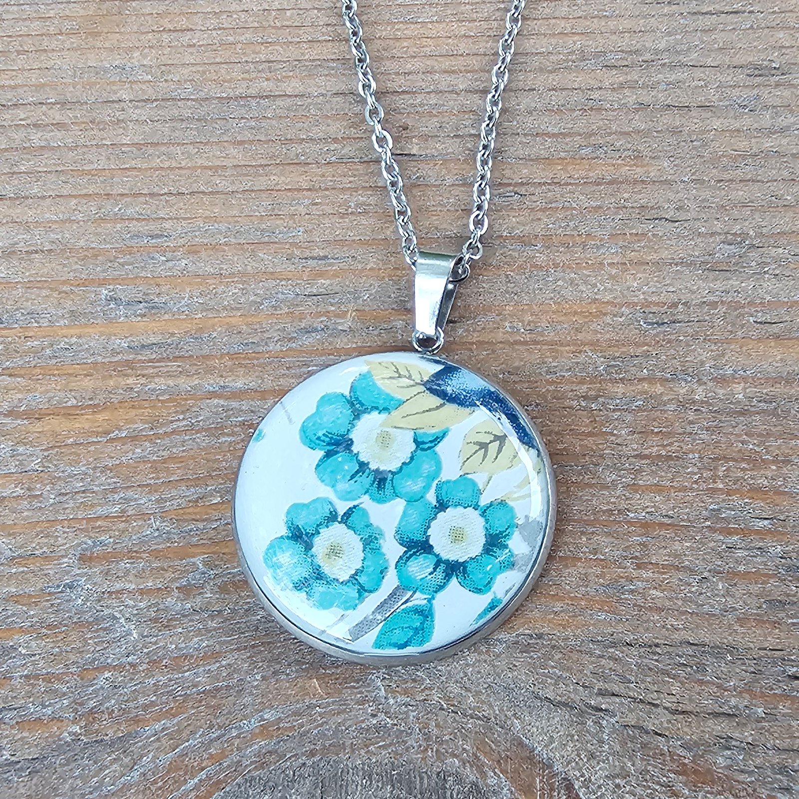 VALSE FLORALE (1) Collier fleuri – Valse Florale – Image 1