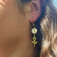 Boucles d’oreilles pendantes – Volutes Dorées – Image 2
